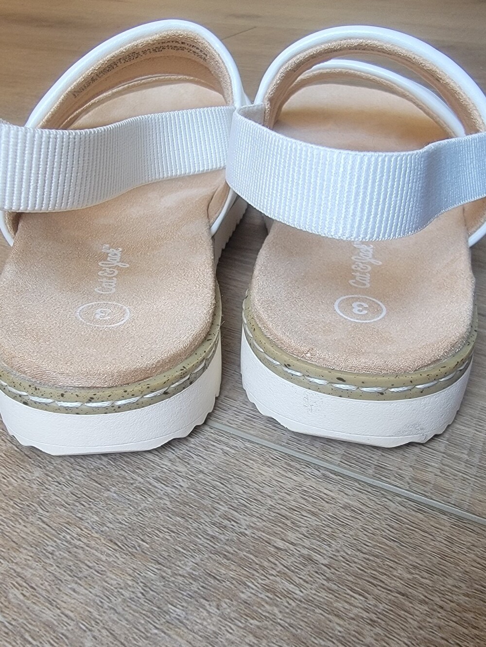 Cat & Jack Kids Kailan White Faux Leather Platform Sandals Size 3 Minimalist - Picture 10 of 12